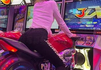 微密圈 – 静静地欣赏，Callmecandy丝袜写真集的高清美感