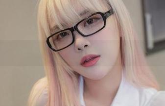 Dami(퀸다미)的吊带，无圣光的图片，这才是真实的身材。