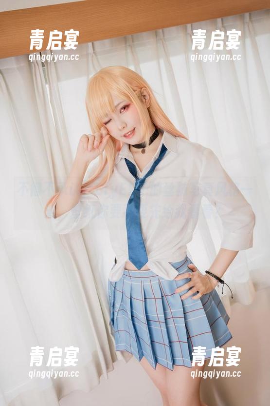 不得不承认，ElyEE子的丝袜写真风格一流，壁纸你要不要先给我看看？
