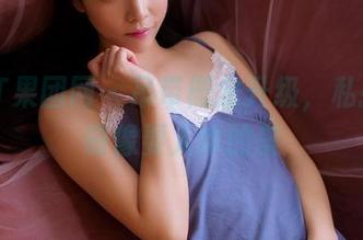 GIRLT果团网 – 吊带概念升级，私拍周大萌像要人命的美