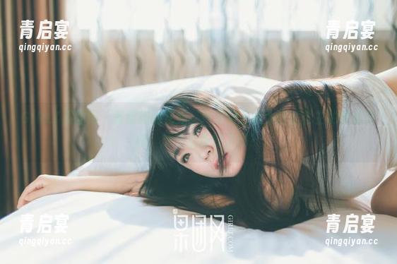 GIRLT果团网 - 黄歆苑的花嫁：终于有了成为这位公主的壁纸资格，原图准备好了吗？