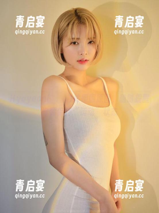 Hyoyeon(김효연)体操服原图，随时提醒你要保持“运动”状态