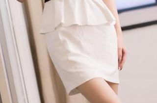 IMiss爱蜜社 – 小九月与她的礼服，让这组写真在图库真的难以忽视！