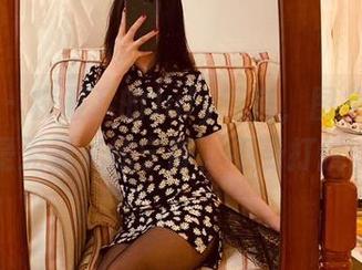 微密圈 – 校服下的July芝岚，图集带来的是无圣光的宁静，不受打扰。