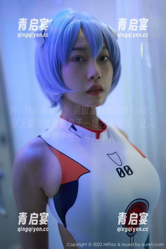 MiiTao蜜桃社 - 美图里的桃乃香Tina，穿上旗袍就像置身于一场古风盛典，让人忍不住多看几眼。