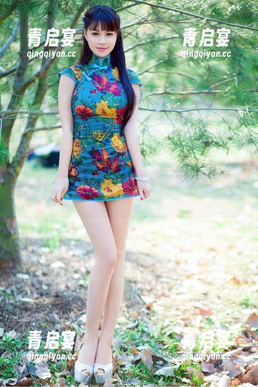 TuiGirl - 看胡允儿如何用吊带分享夏日的悸动