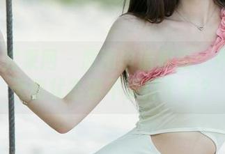 UGirls尤果网 – 原图申请解锁：伊莉娜的天使状态要不要打个卡？