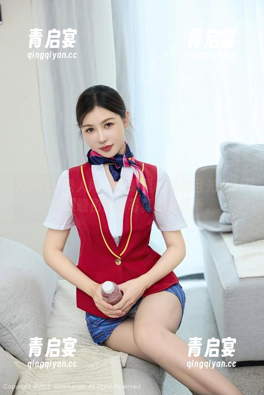 Xiuren秀人网-Elise谭晓彤 Xiuren秀人网 - 往哪里移动的目光?Elise谭晓彤最新写真美足更新。