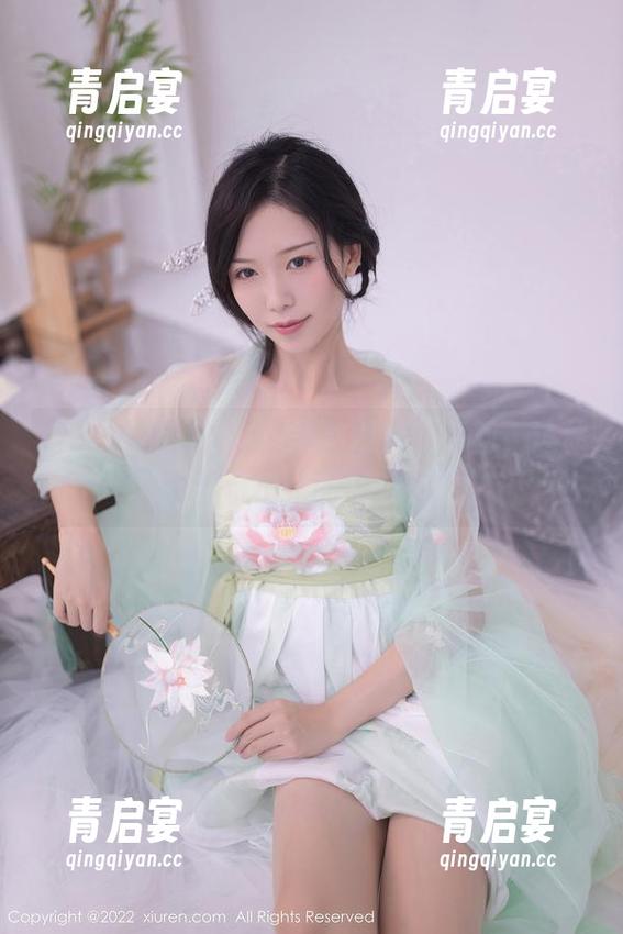 Xiuren秀人网 - z杯悠悠悠的原图，连体衣显示出她的不服输！