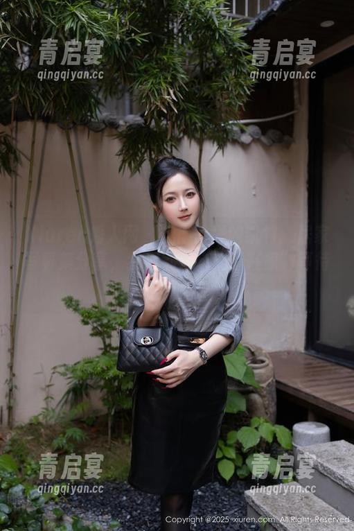 Xiuren秀人网-凯竹 Xiuren秀人网 - 玩得尽兴的凯竹:居家写真集分享,我们都是“刘备在家”等待的那种人。