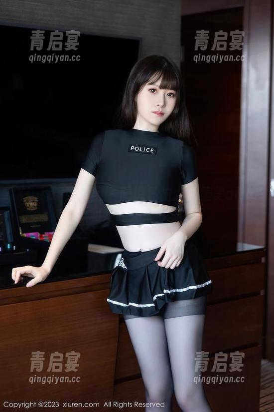 Xiuren秀人网 - 图说私拍：周美美alicia和她的兔女郎奇遇