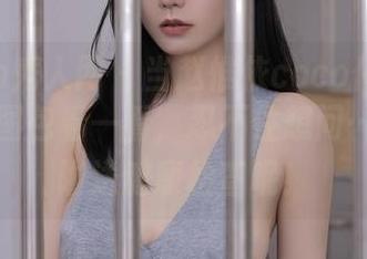 Xiuren秀人网 – 当赵惟依coco化身护士，高清图包看一看，忍不住想问…有没有附送健康检查呢！