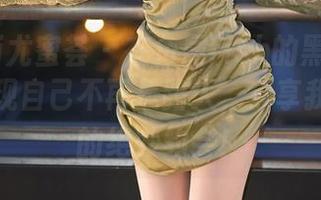 YouMi尤蜜荟 – 在鱼尾fish的黑色写真中，发现自己不再是路人，分享我与黑色的绝妙约会！