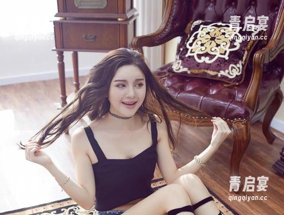 YouWu尤物馆 - 来看看Amrita贞贞的红裙图包，能否让你心花怒放？