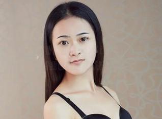 YouWu尤物馆 – 一边看孟狐狸FoxYini的万圣节写真，一边心想着我也能这样打扮吗？