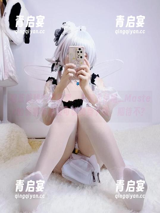 碧蓝航线？不重要，关键是伊喵_Master的黎塞鲁泳装可以免费下载，期待不？