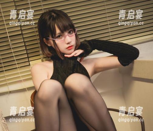 私房里的清凉时刻，你十七鸽泳装造型走一波？
