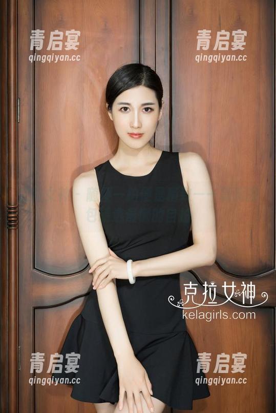 克拉女神-薇薇 克拉女神 - 随便一拍便是精致——薇薇图包精选最懒的自拍