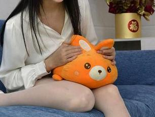 初夏女神 – 环环的自画像：自拍合集等你来翻阅！
