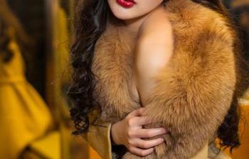 头条女神 – 蔡楠的灰丝信手拈来，我差点又被这些更新搅得无法自拔！