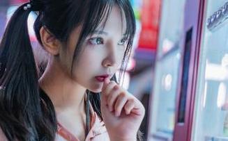 妍子坚不可摧的水手服套图，画风清新，不看后悔得很，真心推荐！