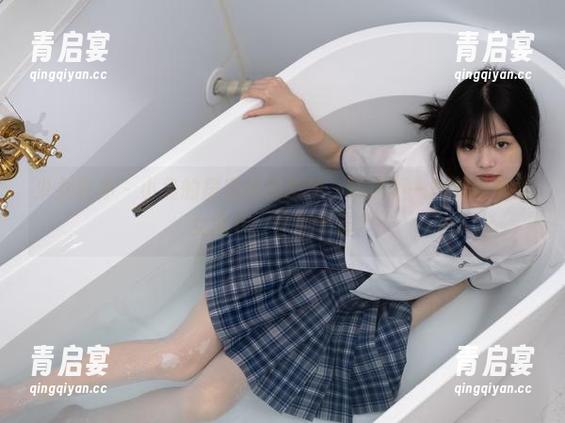 少女秩序 - 小鱼的居家抗压系列，精选不一样的萝莉少女图片。你说咋样？