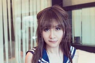 尤果网 – 写真中的女王—是韩乐优在开派对吗？我也想去！
