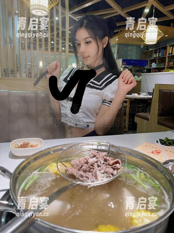 微密圈 - 就是阿朱啊带来的丝袜图包，分享不停奇思妙想纷至而来！