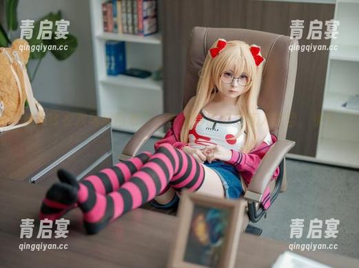 幼水铃衣双马尾图集，一些微妙的细节惹人瞩目，快下载起来！