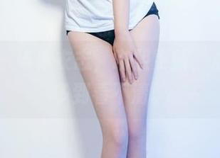推女郎 – 连体衣志，吻熙更新，心中问号多到看不清。