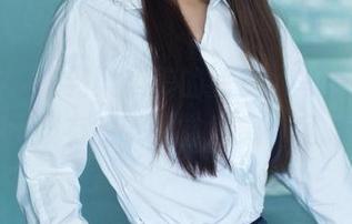 推女郎 – 来到梁棋棋的教室，写真里很多不该有的‘课堂气息’呢。