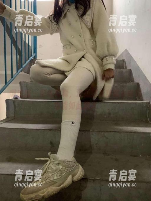 微密圈 - 厨娘写真，没想到无敌哒小姨妈也能如此撩人