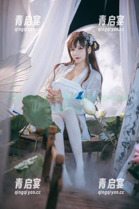 新鲜出炉！是一只熊仔吗图册里的少女都是调皮鬼？