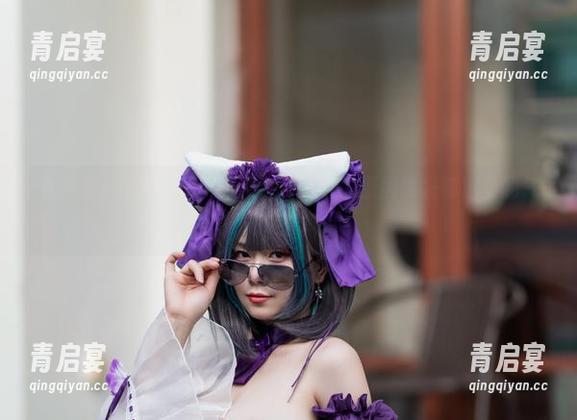 在末夜787私房里，蕾姆女仆泳装的原图散发着温柔的气息