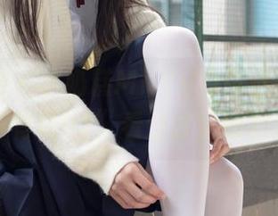 森萝财团 – 小奶糕Milky为你送福利！作品“有料01”看过才懂的欢乐！