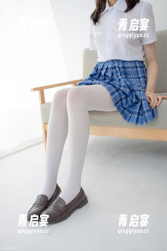 学生妹外拍合集，森萝财团完全把校园的青春活力演绎得淋漓尽致，神仙表现！