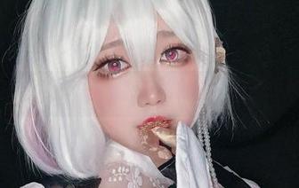 椒妮佐仁黑色：当黑暗变得如此拉风的写真图册