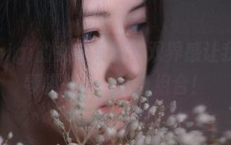 看樱晚gigi的女友系列，双界感让我想到了琴棋书画，神奇组合！