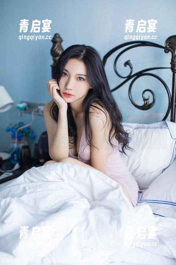爱蜜社-九尾ivy 爱蜜社 - 教室里的九尾ivy:学习啥?当然是秀出新姿势!原图走起!