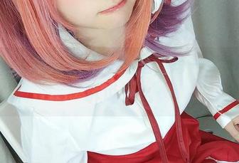 在神沢永莉的御姐写真里，每一张都像在诉说什么