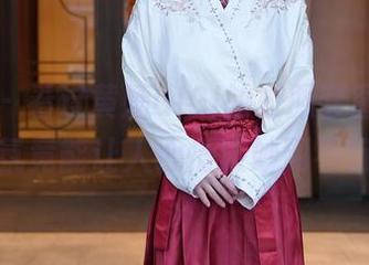 秀人网 – 看过黄婧GIGI的校服套图，分享气氛竟能让人心情微妙到不行。