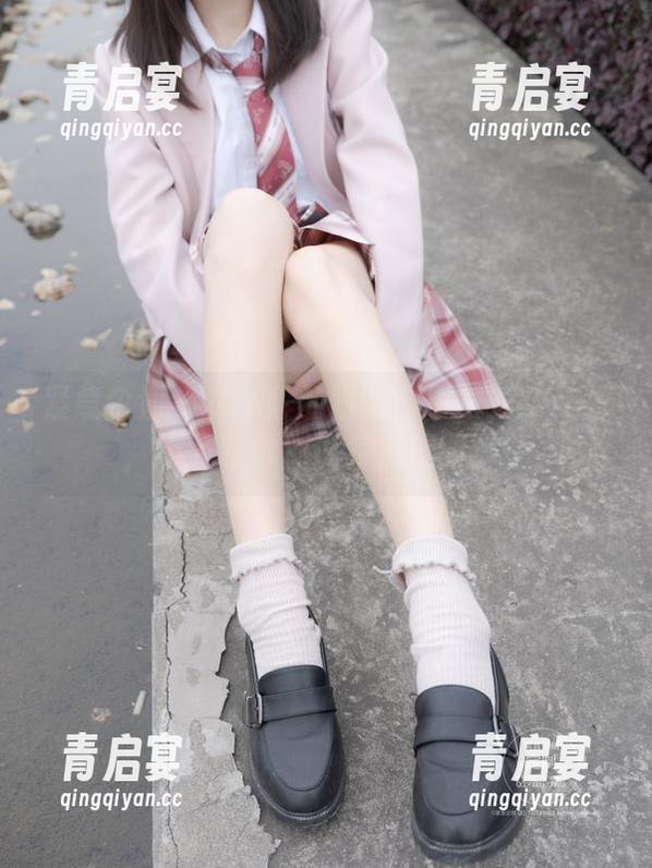 紧急企划 - 林书辞的日常：白衬衫与美图，不下载可别说我没提醒你！