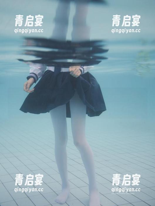 紧急企划 - 见希w与比基尼的奇妙邂逅，原图分外妖娆，图包里的藏着欢乐？