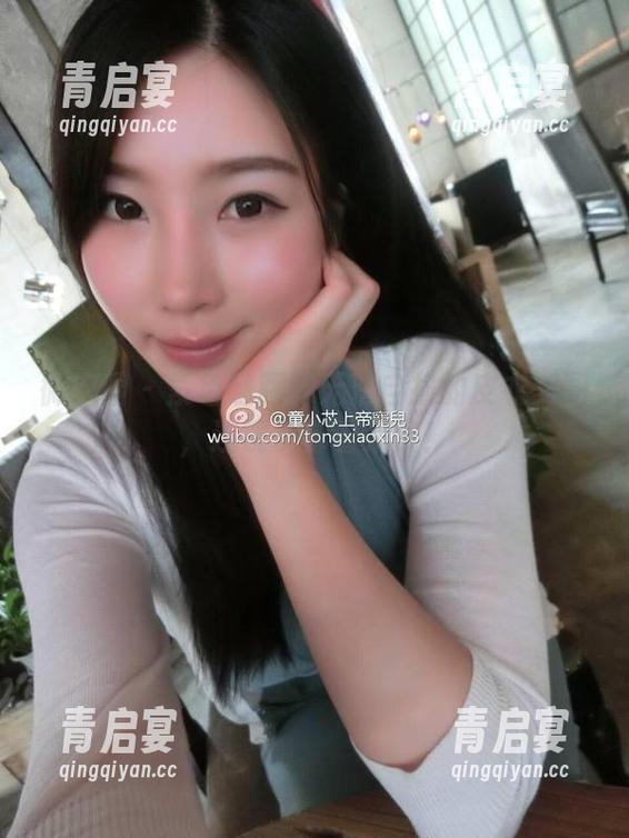 微密圈 - 紫色哒豚豚无法自拔的皮衣美图，连镜子都看呆了！