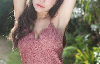 美媛馆 – 许诺Sabrina的奶牛万花筒：美图与草原欢乐赛！