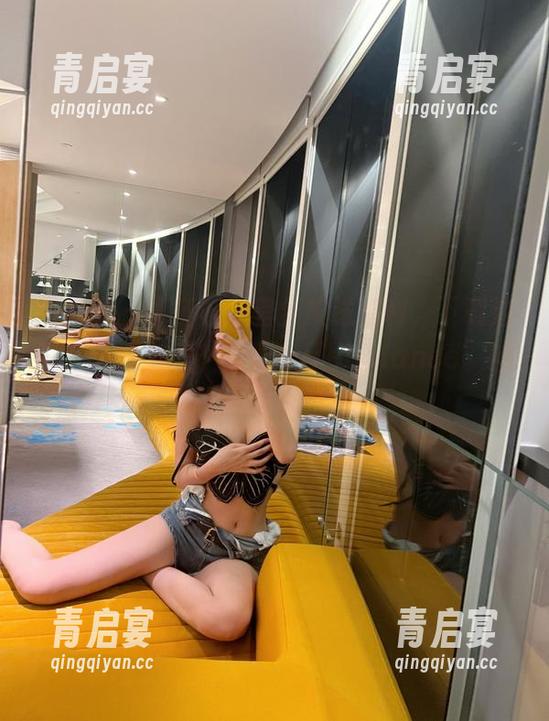 微密圈 - 葛征办公室全集送福利，下载注意：可能引发‘工作-LifeBalance’的重新思考