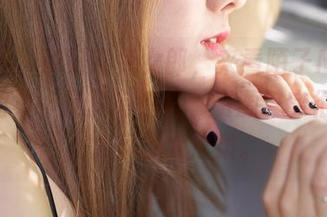 蜜桃社 – 说好的兔女郎，来看陌子Mandy的图集，是真有性格，资源其实很耐看，大家别太严肃。