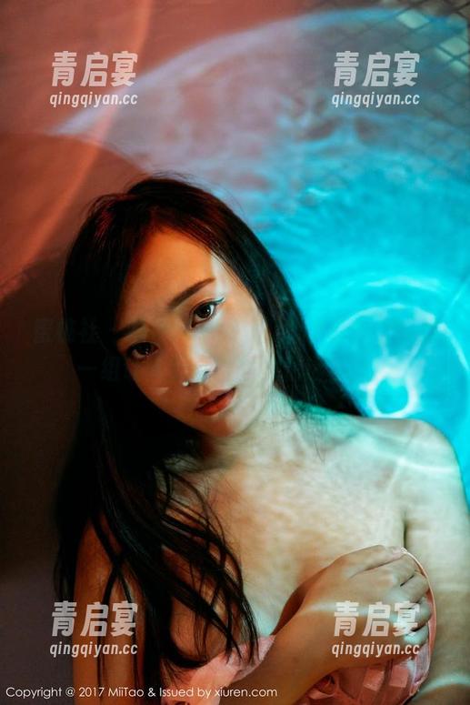 蜜桃社-静香Mandy 蜜桃社 - 静香Mandy和她的毛衣:又是一组让人无可自拔的精选套图!