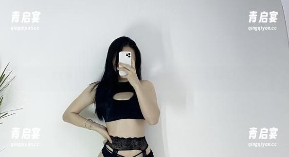 微密圈 - 写真时间，铁锤姐姐的黑丝放大招了，质量保证！